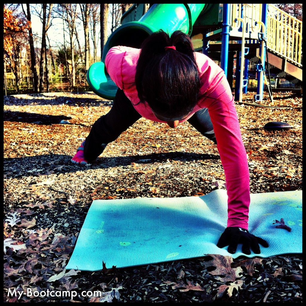 one-handed plank